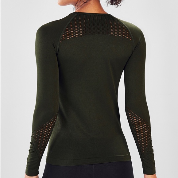 NWT fabletics olive green work out top - Picture 8 of 8